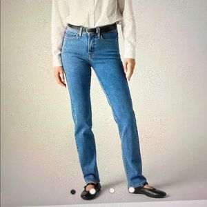 Levi's 314 Shaping Straight Blue Jeans - Size 31 Womens Medium Wash High Stretch